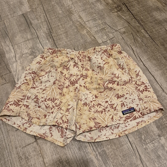 Patagonia Baggies Shorts Womens Canyon Hike/Rosehip Size X-Small - Picture 1 of 7